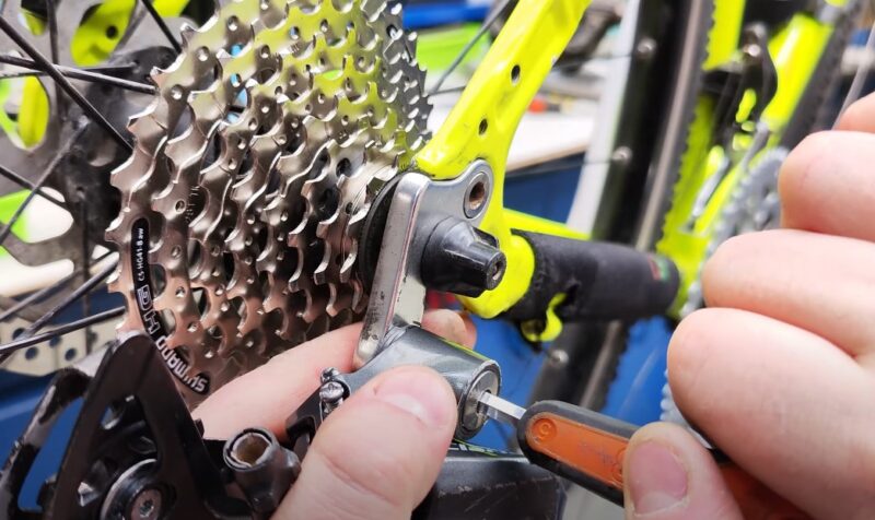 Bicycle gear shifting tutorial